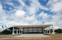 STF retoma julgamento sobre big techs: entenda em que pé está