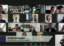 No momento mais grave da pandemia, vereadores votam a favor do retorno das aulas