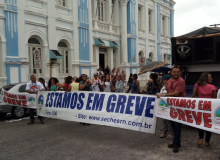 Sindicato dos Hoteleiros realizam manifestação em frente á Prefeitura do Natal