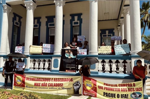 RN: Servidores municipais ocupam a Prefeitura de Mossoró e cobram diálogo e reajuste