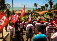 Classe trabalhadora celebra o 1º de Maio com ato cultural na Praia do Meio